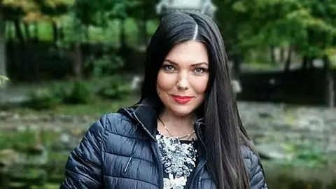 Paula Seling: „Uneori, intri într-o benzinărie și ești discriminat”