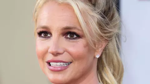 Britney Spears a pozat complet goală la 39 de ani, după ce a scăpat de tutela tatălui. Imaginile le-a postat pe Instagram