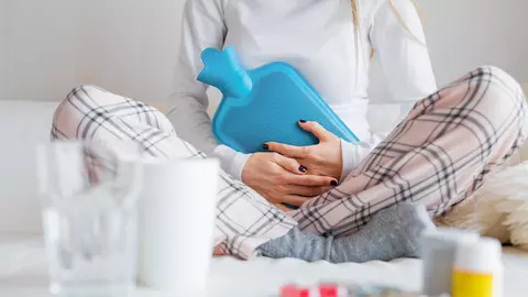 Cheaguri de sânge la menstruație. Motive de îngrijorare sau nu?