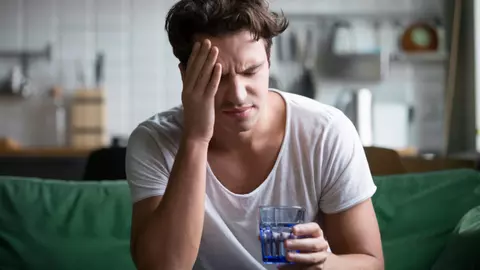 Lipsa de somn cauzează dureri de cap. Ce i s-a întâmplat unui bărbat este o adevărată tragedie