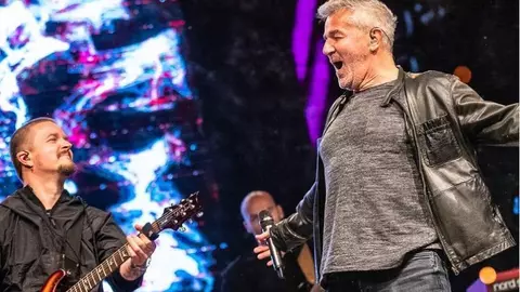 Dan Bittman, fascinat de o celebră artistă. Cine i-a spus ”pas” de data asta solistului de la Holograf