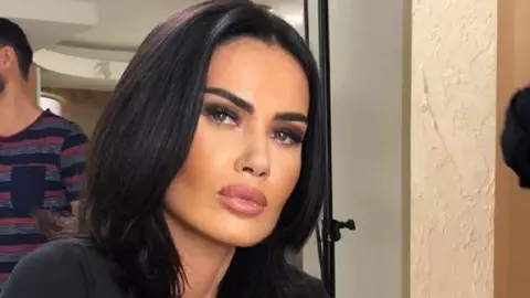 Oana Zăvoranu, amenințată cu cuțitul în plină stradă. Vedeta a ajuns la poliție: „Fac plângere penală”