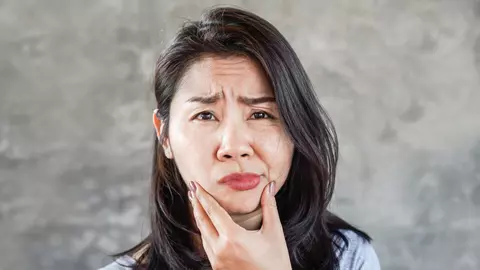 Asimetrie facială. Ce este și când ar trebui să fii îngrijorat?
