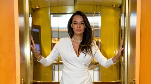 Andreea Raicu, goală pe rețelele de socializare. Frumoasa vedetă a plecat departe de România