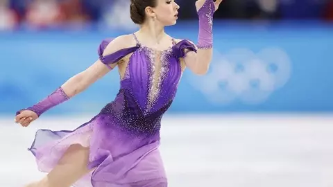 Patinatoarea Kamila Valieva, în lacrimi și fără medalie la Beijing