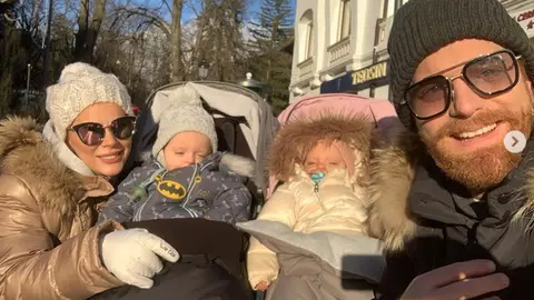 Alina și Ilan Laufer și-au dus gemenii de nici un an la grădiniță. Ce s-a întâmplat după prima săptămână: „Suntem pe drumul cel bun ”
