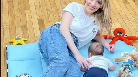 Andreea Ibacka, poză dulce cu Tiago la 5 luni. Fanii au reacționat: „Ce seamănă cu Cabral, are…”