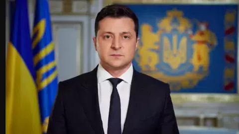 Imagini cu Volodimir Zelenski când dansa pe tocuri, pe ritmurile lui Beyonce. Președintele Ucrainei a câștigat un concurs de dans