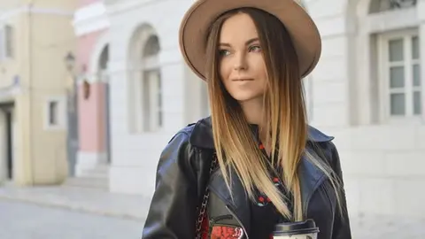 Outfituri cu geacă din piele naturală pentru femei