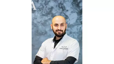 Ai fost diagnosticat cu tendinită? Medicul ortoped, dr. Tarek Nazer, îți spune care este cel mai potrivit tratament