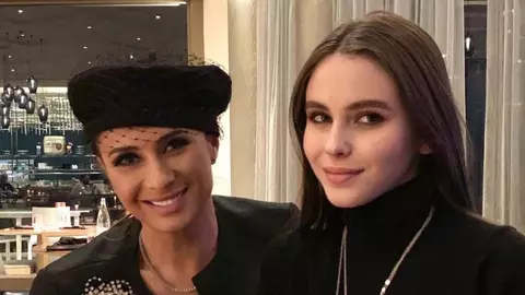 Anamaria Prodan a dezvăluit cât costă un tablou făcut de fiica ei, Rebecca. Nu își permite oricine