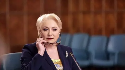 Momentul în care fiul Vioricăi Dăncilă a aflat că nu este copilul lor biologic: „Mă cerți pentru că nu sunt copilul tău”