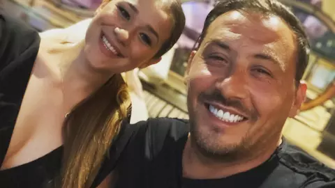 De ce s-a mutat soția lui Ștefan Stan în Germania?