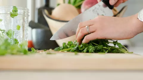 5 metode simple ca să mănânci mai sănătos