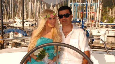 Anca Neacșu divorțează de soțul turc după 10 ani de mariaj. Primele declarații: „De acum înainte, fiecare pe drumul lui”