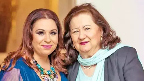 Câți bani plătește lunar Oana Roman ca mama sa să fie îngrijită la clinică. Mioara Roman are mari probleme: „Are o pareză la mâna dreaptă”