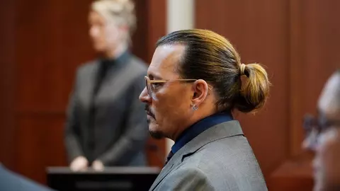 Amber Heard confirmă că a petrecut o noapte cu James Franco înainte de a cere divorțul de Johnny Depp