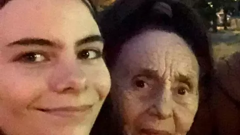 Ce note a luat la BAC Eliza, fiica Adrianei Iliescu: „O voi ajuta să-și plătească a doua facultate din pensia mea”