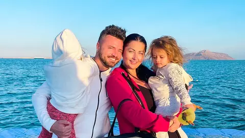 „Vine bebe 3”. Mesajul cu care Gabriela Cristea și Tavi Clonda și-au surprins fanii
