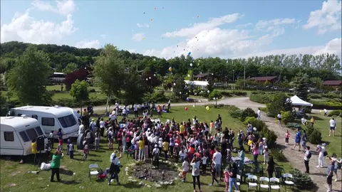 Peste 400 de copii din zona Fălticeni au participat la Festivalul de joacă „Tărâmul copiilor”