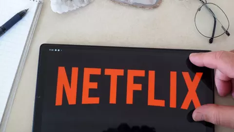 Netflix pierde din popularitate, dar și din angajați. Au concediat 300 de persoane