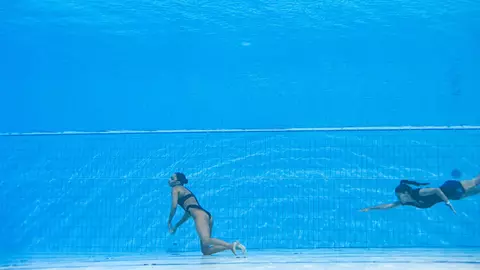 O înotătoare americană care participa la Campionatele Mondiale de la Budapesta a fost salvată de antrenoarea ei după ce a leșinat în bazin