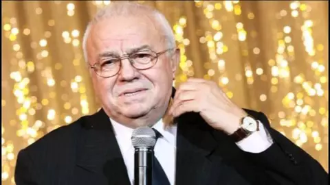 Alexandru Arșinel a fost internat la cămin. Fiul său face primele declarații: „Nu se mai poate deplasa”