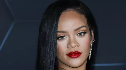 Rihanna, cea mai tânără miliardară din America. Ce avere are artista