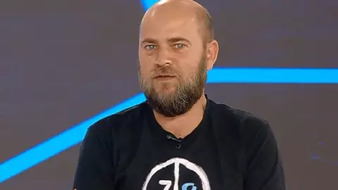 Cosmin Seleși spune că nu are bani să meargă pe litoralul românesc. El merge în Grecia: „Nu îmi permit să mă duc la mare la noi”