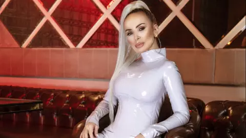 Daniela Gyorfi, dezvăluiri despre începuturile carierei sale: „Primeam și mâncare de pomană”