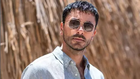 Gokhan Alkan, actorul din „Inimă rănită”, trăiește o poveste similară cu cea din serial