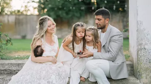 Laura Cosoi, rețetă desert delicios. Cu ce își răsfață familia de Sf. Mărie: „Dă dependență de la prima gustare”