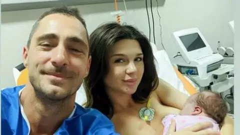 Alice Cavaleru, soția lui Vladimir Drăghia, a născut. Prima imagine cu fetița și ce nume rar au ales