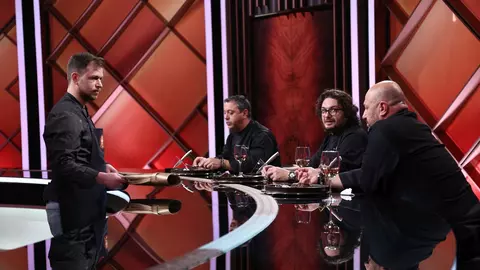 Cine e Sorin Ilieș, concurentul de la „Chefi la cuțite” care a primit trei cuțite de aur de la jurați. Muncește de la 17 ani