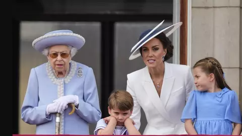 Cuvintele Prințului Louis când a aflat că străbunica lui, Regina Elisabeta a II-a, s-a stins din viață: „Grannie este cu...”