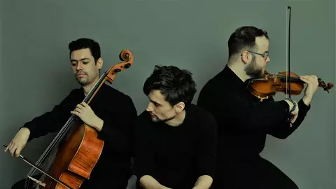 Pianistul Andrei Irimia lansează un nou album și începe un turneu național