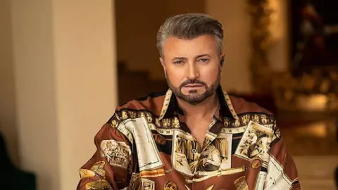 Cătălin Botezatu, din nou pe masa de operație. Designerul este monitorizat de 20 de medici: „Sunt la spital”