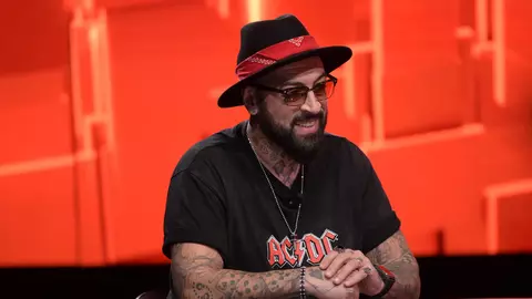 Cum a ajuns CRBL să facă curățenie după Smiley și Marius Moga. Au stat împreună cu chirie, în București
