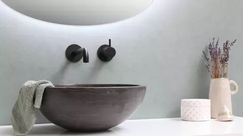 Cum să îți redecorezi baia cu buget mic? TOP 4 elemente pe care să le schimbi 