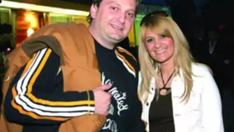 Ce mesaj i-a trimis Nicola lui Mihai Alexandru la 17 ani de când au divorțat. Ce relație au acum
