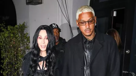 Cher, declarații despre relația ei cu iubitul mai tânăr cu patru decenii: „Dragostea nu știe matematică”