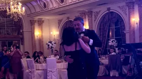 Cum arătau la nuntă Sorin Bontea și soția lui. Imagine rară: „Am fost unul lângă altul la bine și la greu”
