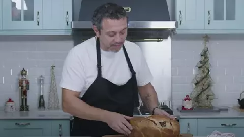 Rețeta de cozonac a lui Chef Sorin Bontea. Ingredientul secret pe care îl folosește