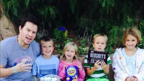 Mark Wahlberg dezvăluie metodele de parenting pe care le abordează cu fiica sa adolescentă