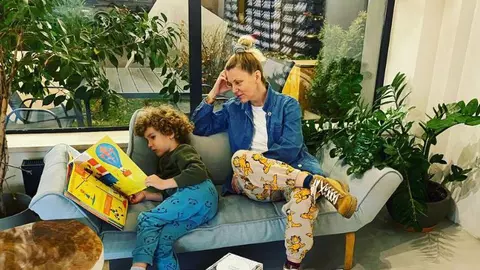 Dana Nălbaru și-a retras copiii de la școală și învață acasă. Fiul vedetei vrea să studieze fizica și chimia la 7 ani