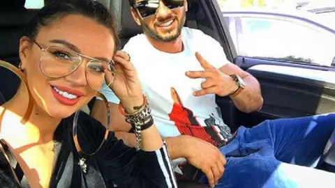 Prima reacție a Claudiei Iosif după ce a aflat că Dorian Popa s-a logodit. Ce i-a transmis fostului iubit: „Nu este corect...”