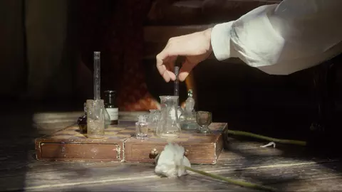 DOSAR SPECIAL: Istoria parfumurilor și arta preparării lor