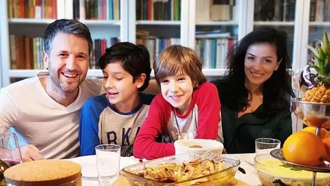 Decizia luată de Olivia Steer și Andi Moisescu pentru copiii lor: „Ne bucurăm când îi mai vedem din când în când”