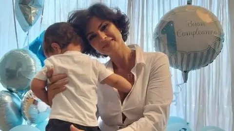 Motivul pentru care Ramona Bădescu nu și-a botezat băiețelul. Fiul ei are 3 ani