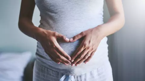 Simptomele sarcinii: cum îți dai seama ca ești însărcinată